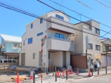  新築一戸建て