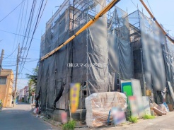 足立区本木南町