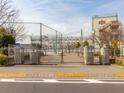 足立区東伊興４丁目