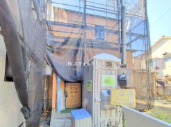 足立区本木東町