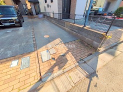 足立区古千谷本町１丁目