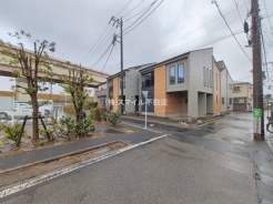 足立区本木西町