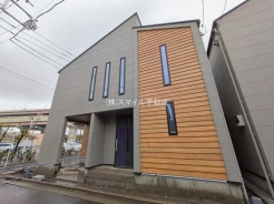 足立区本木西町