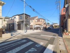 三郷市鷹野１丁目