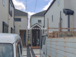 足立区伊興３丁目