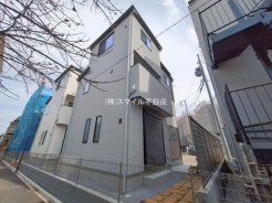 足立区南花畑１丁目