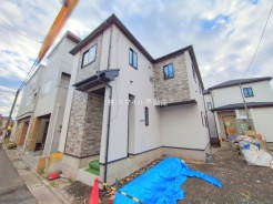 足立区本木東町