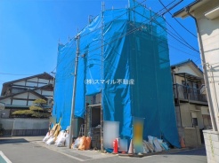 足立区本木北町