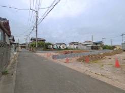 三郷市彦糸1丁目
