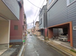 足立区本木西町