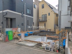 足立区鹿浜3丁目